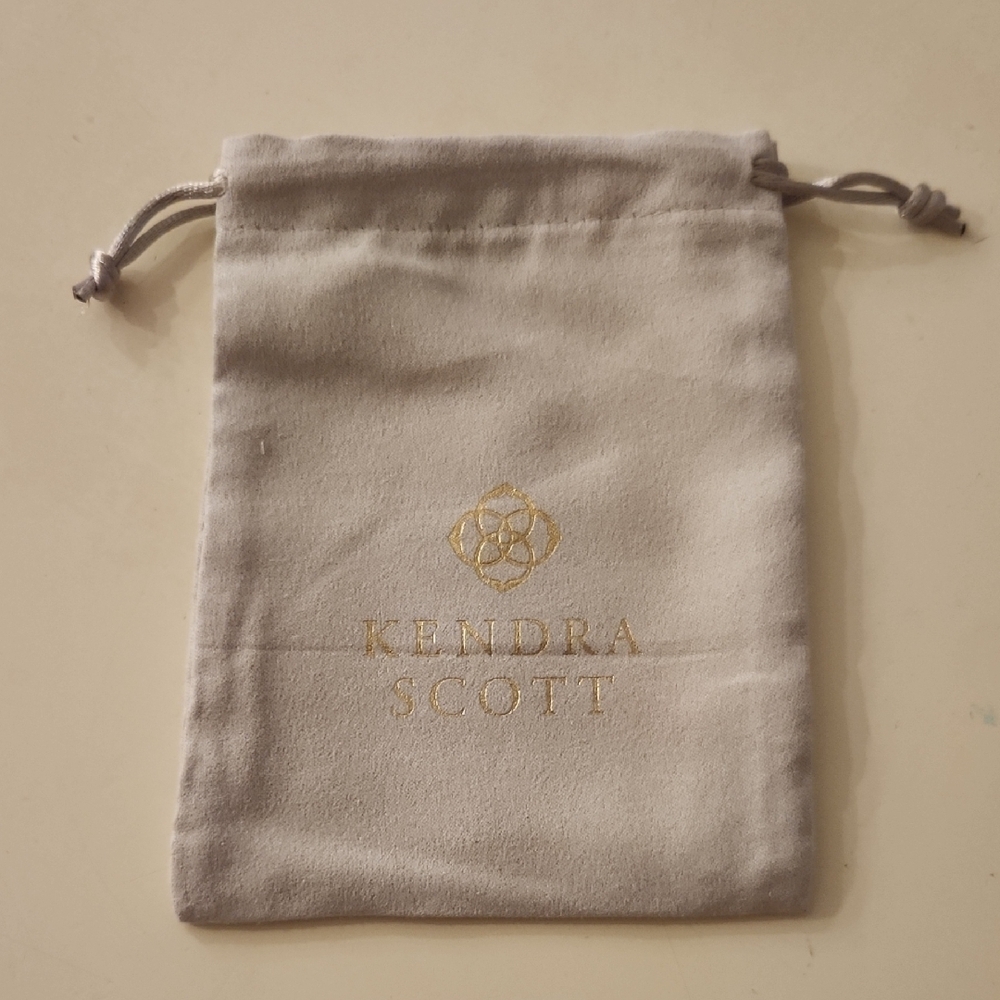 Kendra Scott Dust bag new